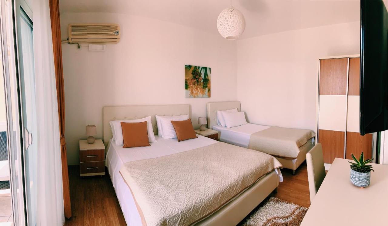 אולסינץ' Apartments Hollaj מראה חיצוני תמונה