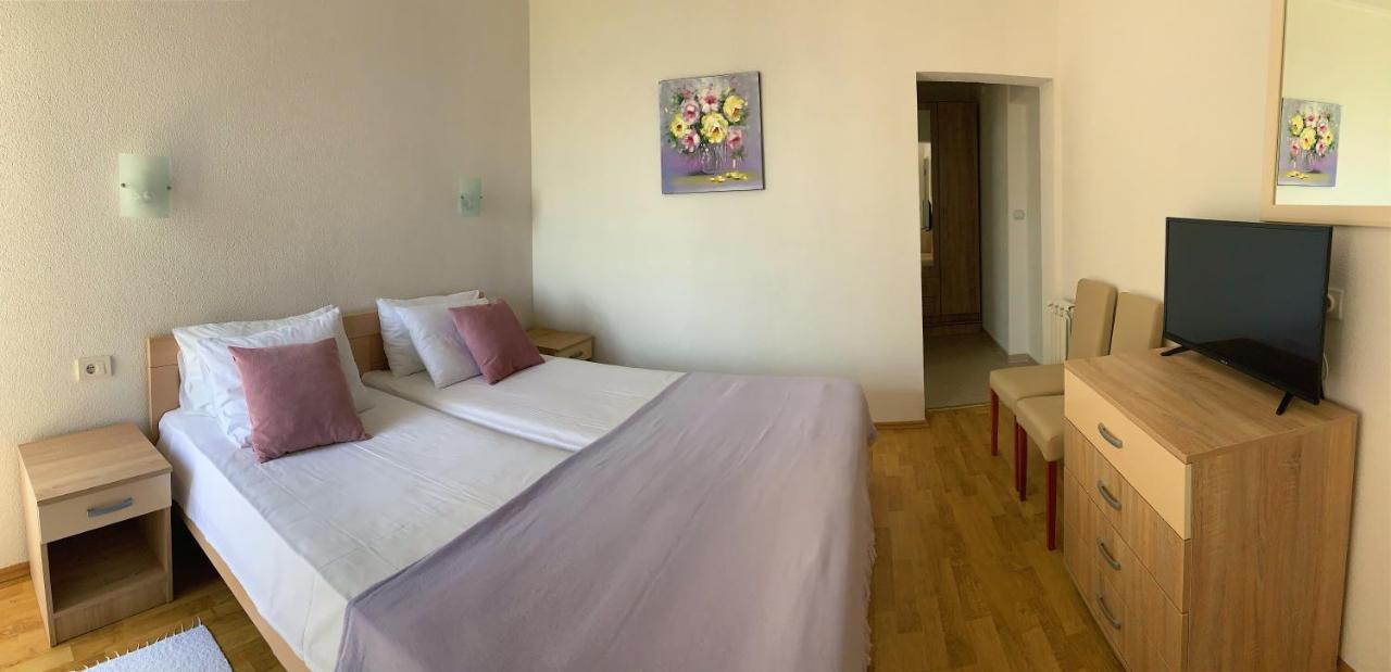 אולסינץ' Apartments Hollaj מראה חיצוני תמונה