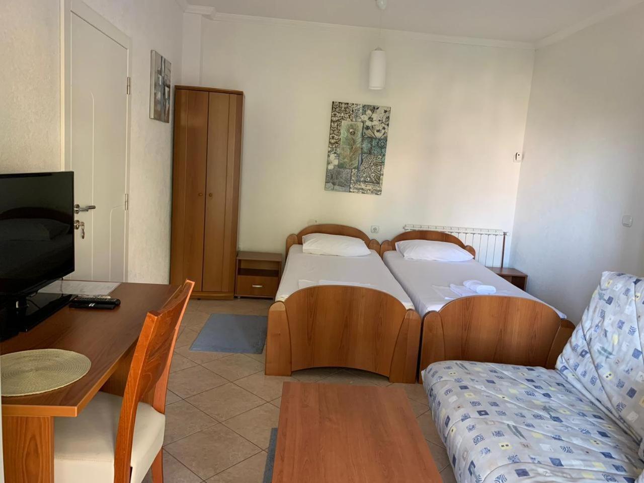אולסינץ' Apartments Hollaj מראה חיצוני תמונה